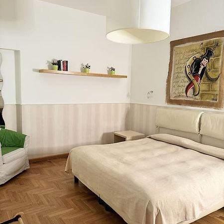 B&B Cappella Vecchia 11 Neapel Exteriör bild